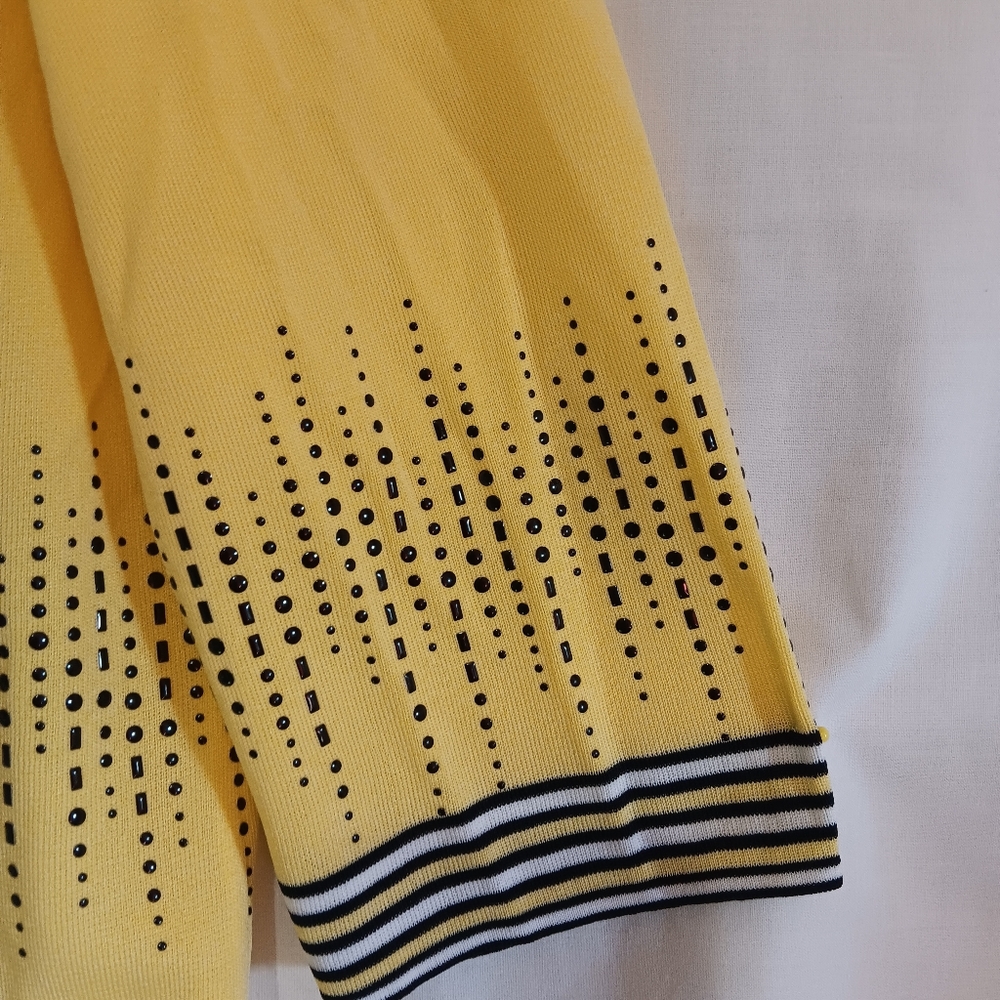 Ming Wang yellow cardigan. - Picture 4 of 7